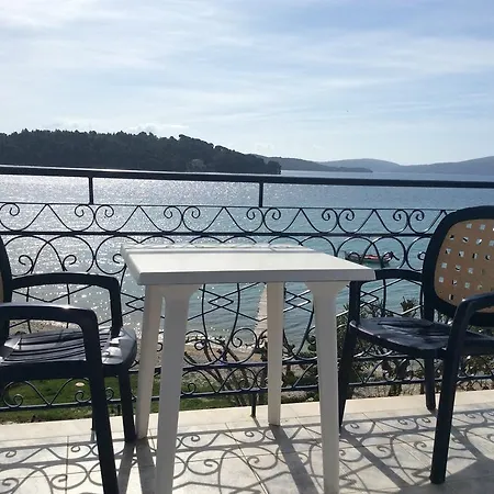 Christiana Guest house *